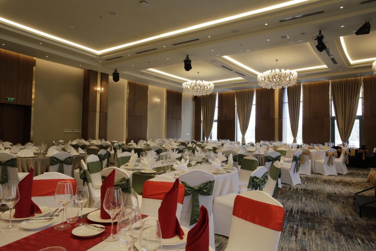 Wyndham Grand Kn Paradise Cam Ranh Extérieur photo