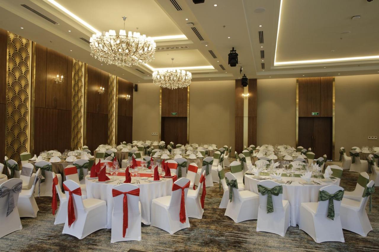 Wyndham Grand Kn Paradise Cam Ranh Extérieur photo