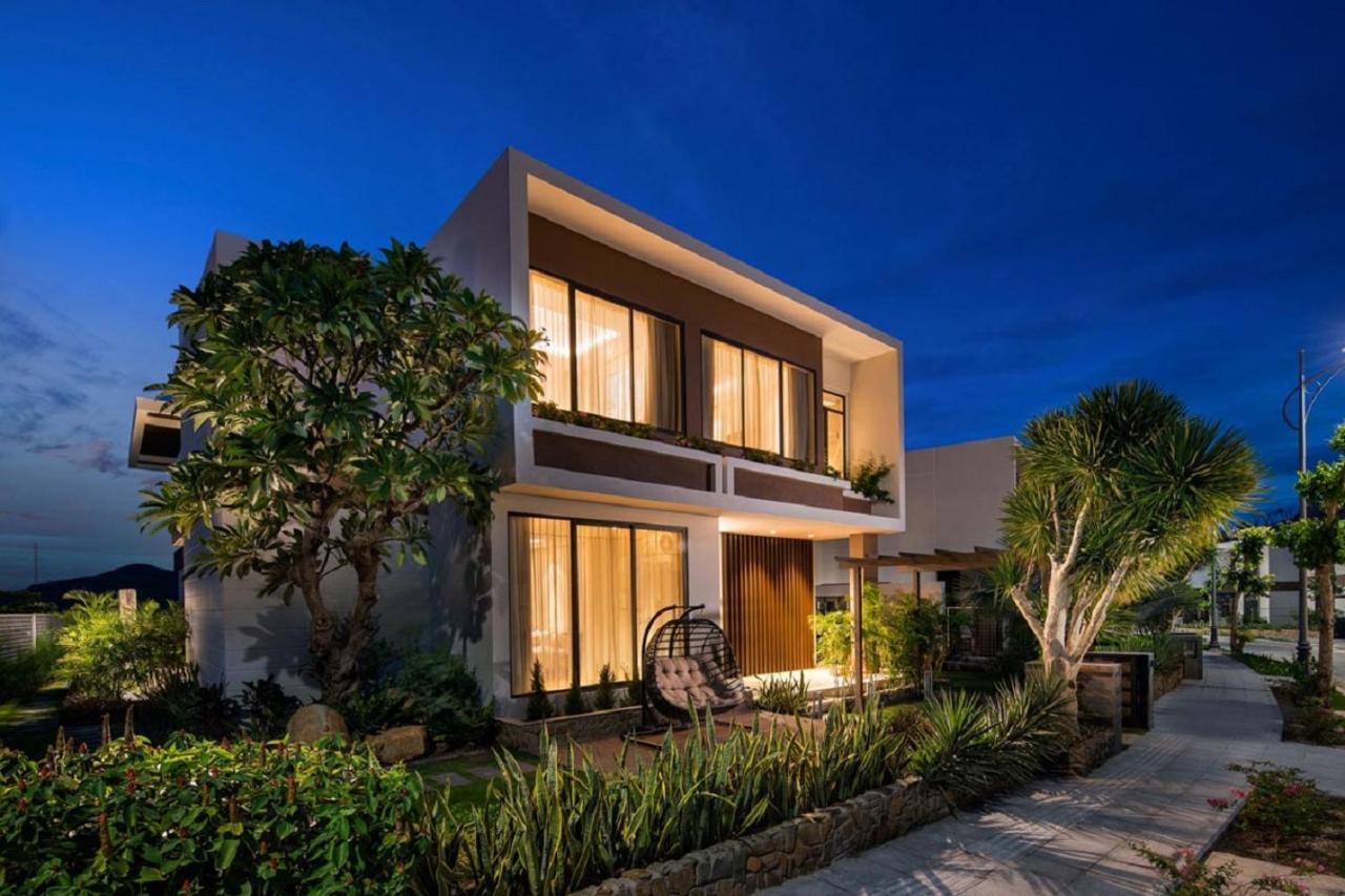 Wyndham Grand Kn Paradise Cam Ranh Extérieur photo